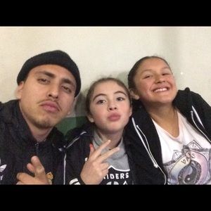 Meet your Posher, Isabella